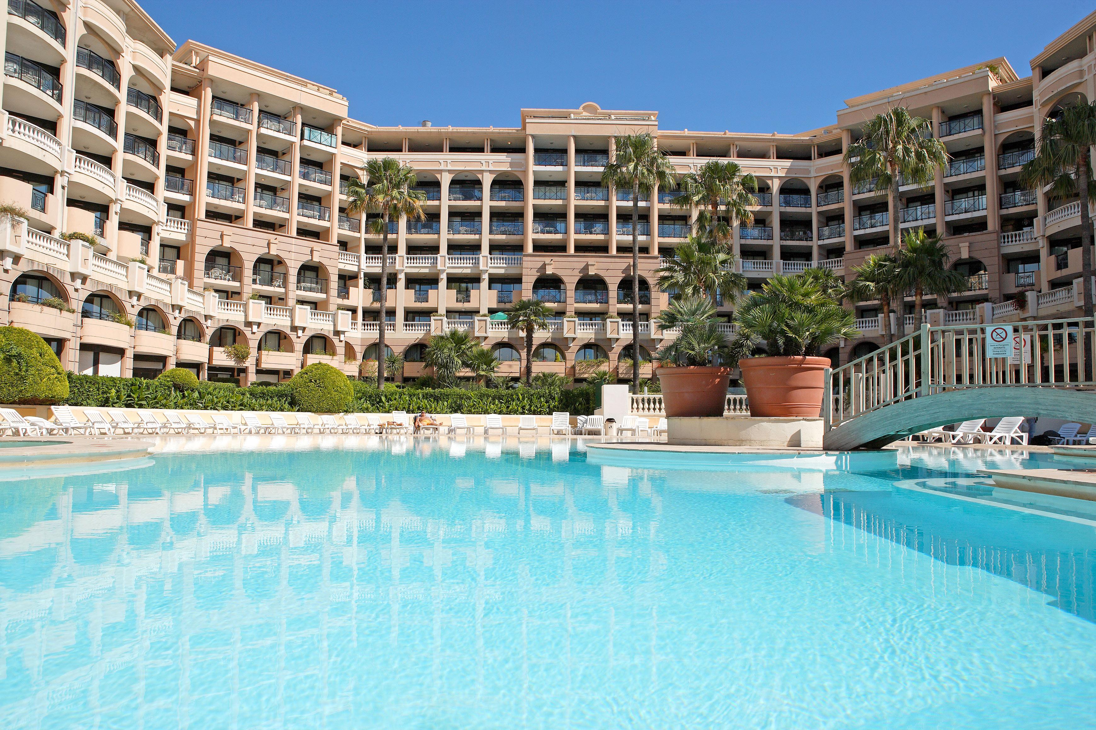 Residence La Palme D'Azur Cannes Verrerie Exterior photo