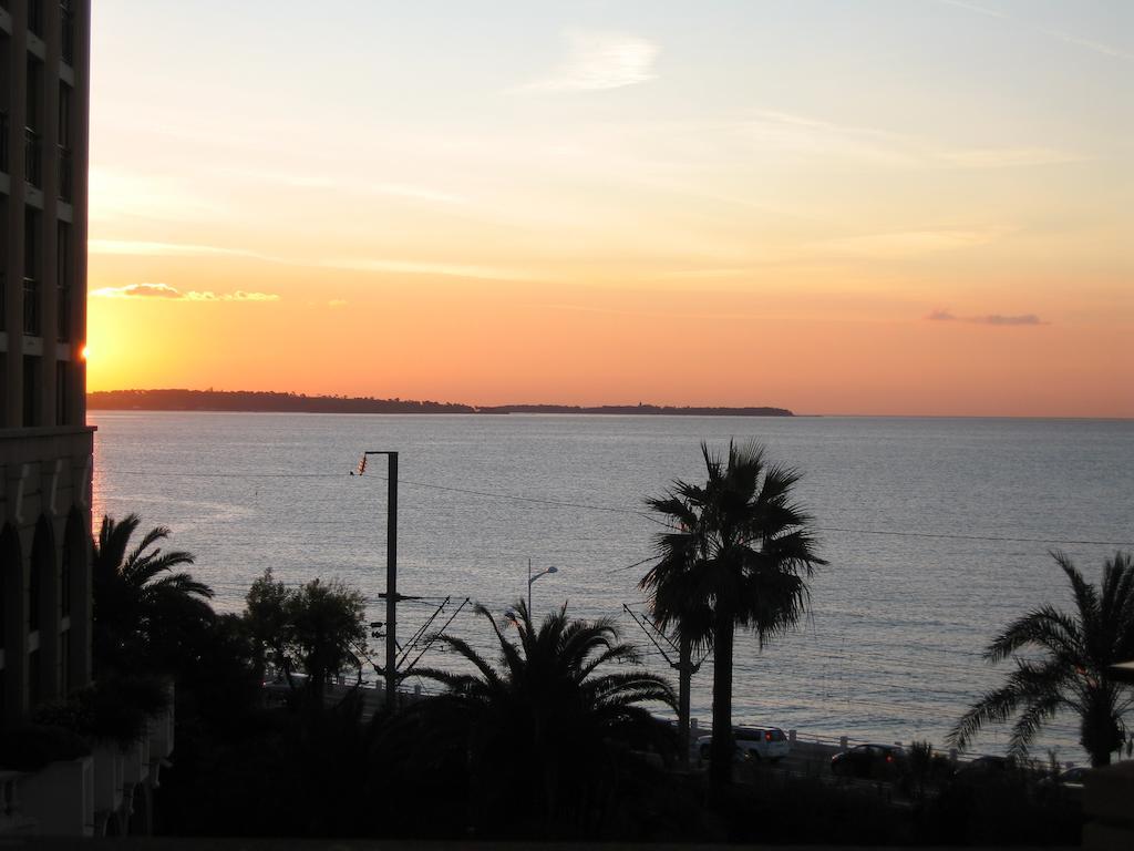 Residence La Palme D'Azur Cannes Verrerie Room photo